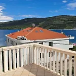Sablic Διαμέρισμα Marina