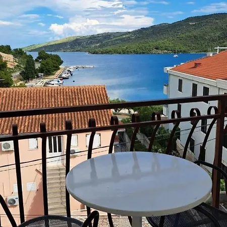Sablic Apartment *