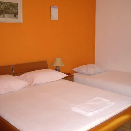 Apartment Sablic Marina